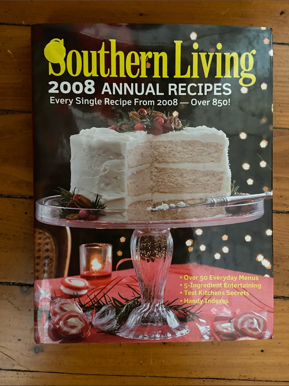 Southern Living 2008 cookbook White Cake red Christmas cookies pie dessert main